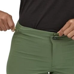 Patagonia Women's Dirt Roamer Bike Shorts -Cycle Flex Store 868f04b9c6de3c5c74a445fc6ed60f51fceed6db82a266ec907bbc4021856b3d 56814.1685250634