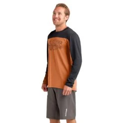 Dakine Syncline Long Sleeve Bike Jersey 2022