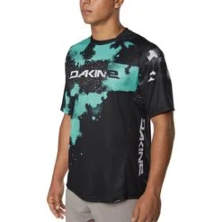 Dakine Thrillium Men's Short-sleeve MTB Jersey -Cycle Flex Store b82cbb12d418b7bf338d77f5c9269f7b821e0adf5f7553217a50e1a977e7a620 00224.1685179159