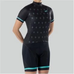 Bellwether Essence Women's Cycling Jersey -Cycle Flex Store e33c44c51858f16962a8038cd848ae25d04c82313f2e0f50b5c7901ebf8c01b6 62965.1685352614